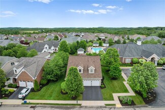 230 Patriot Ln, Freedom, PA 15042