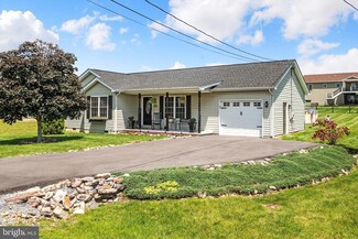 254 Sonya Ln, Bunker Hill, WV 25413