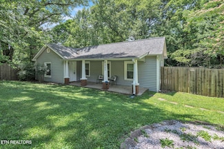 7527 Yount Rd, Knoxville, TN 37931