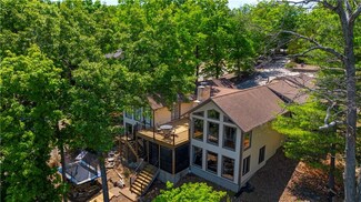 164 Timber Ridge Ln, Lake Ozark, MO 65049