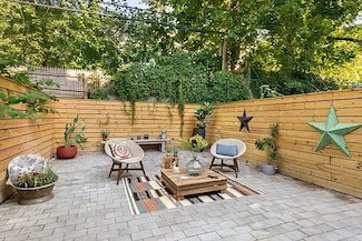 194 Cooper St Unit 1, Brooklyn, NY 11207