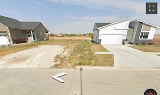 840 SE Booth Ave, Waukee, IA 50263