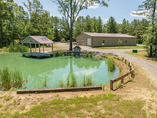 5774 Highway 49, Buffalo Junction, VA 24529