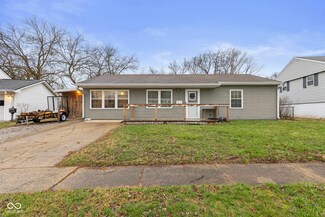 610 Rose Ln, Mooresville, IN 46158