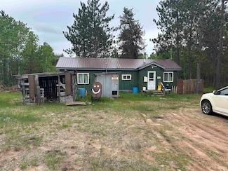 11020 Flat Rock Rd, Ishpeming, MI 49849