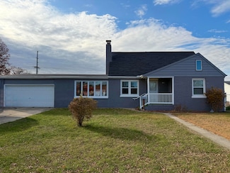 905 S Pearl St, Knox, IN 46534