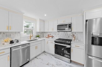 70 Parker St, Brockton, MA 02302