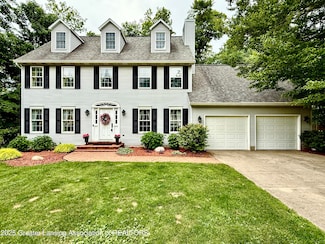 1204 Burlington Dr, Grand Ledge, MI 48837