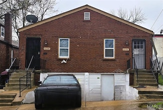 6128 Bircher St, Saint Louis, MO 63120