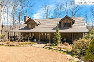 151 Man o War S, Vilas, NC 28692