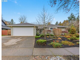 2868 Metolius Dr, Eugene, OR 97408