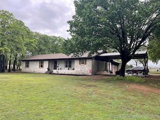 371 Locust Rd, Wilson, OK 73463