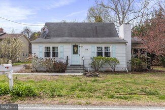 140 Hollywood Beach Rd, Chesapeake City, MD 21915