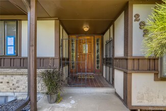 2923 S Reading Ct, Denver, CO 80231