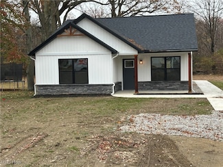 118 Milan Ave, Norwalk, OH 44857