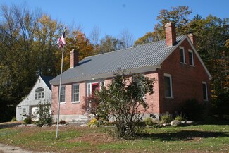178 W Fryeburg Rd, Fryeburg, ME 04037