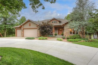1135 E 540th Ave, Pittsburg, KS 66762
