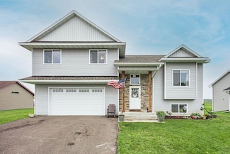 240 Fitzgerald Ave N, Rush City, MN 55069