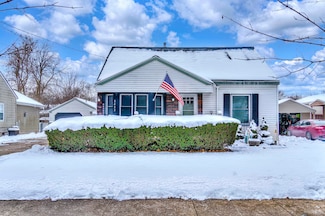 2422 Midday St, Jackson, MI 49203