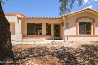 1151 E Haystack Dr, Oro Valley, AZ 85755