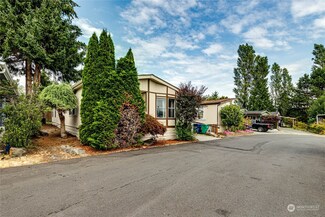 415 Lakeview Rd Unit K13, Lynnwood, WA 98087