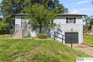 5506 N 69th Ave, Omaha, NE 68104