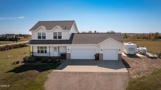 5637 Copper Point, Bismarck, ND 58504