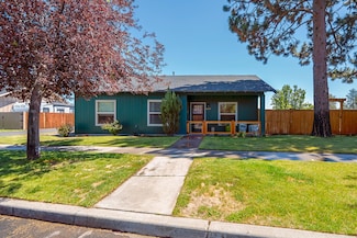 61178 Brookhollow Dr, Bend, OR 97702