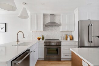715 E 7th St Unit 5, Boston, MA 02127