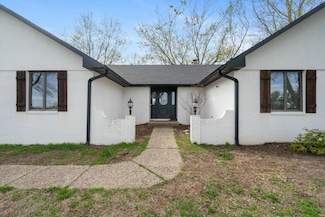 575 N Lemmon Ave, Bolivar, MO 65613