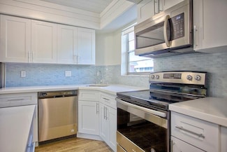 18081 SE Country Club Dr Unit 141, Jupiter, FL 33469