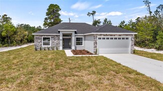 568 Ogden Ave, Umatilla, FL 32784