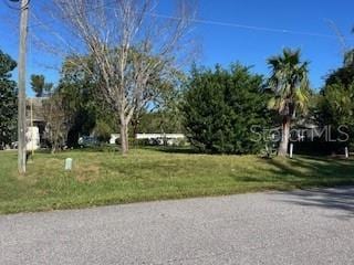 3 Fernmill Ln, Palm Coast, FL 32137