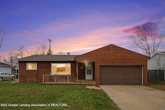 1557 Grayfriars Ave, Holt, MI 48842