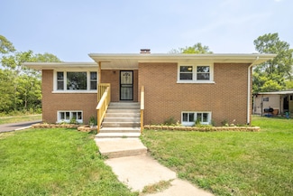 951 Willard St, Gary, IN 46404
