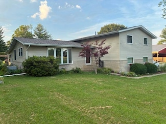 13234 E 1050th Ave, Robinson, IL 62454