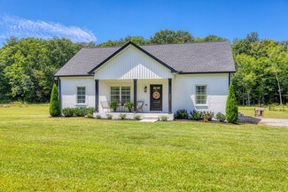 2852 Highway 76, Portland, TN 37148