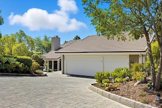 1542 Woody Hills Dr, El Cajon, CA 92019