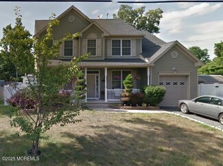 1641 Birmingham Ave, Toms River, NJ 08757