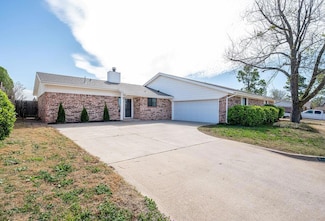 9322 Charwood Dr, Oklahoma City, OK 73139