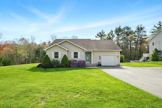 381 N Liberty St, Belchertown, MA 01007