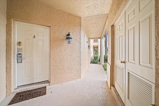 8264 Mulligan Cir Unit 2612, Port Saint Lucie, FL 34986