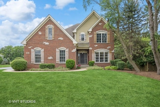 605 Red Cypress Dr, Cary, IL 60013