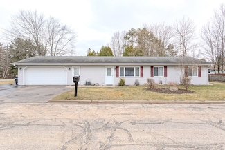 1327 River St, Rhinelander, WI 54501