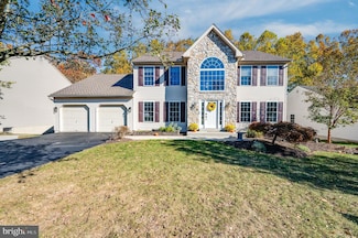 19 Nancy Cir, Reading, PA 19606