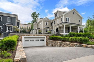 16 Dalby St Unit 4, Newton, MA 02458