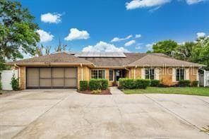 1341 W Portillo Dr, Deltona, FL 32725