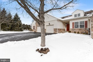 2104 Hidden Meadow Dr, Colmar, PA 18915