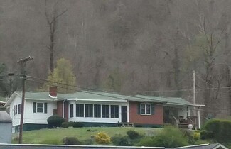 1206 Sycamore Rd, Grundy, VA 24614