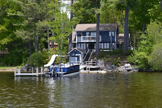 7 Brewster Rd, Tuftonboro, NH 03850